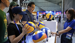 制定户外运动发展规划、壮大冰雪经济，国办20条举措释放体育消费潜力