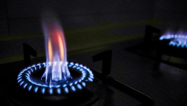 “四大城燃”中期业绩背后：天然气市场承压，接驳费收入普降