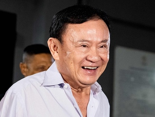 新总理选举前，他信离开泰国前往阿联酋