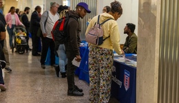 美国劳动力市场进一步降温，9月降息几成定局