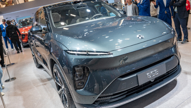 蔚来高管回应ES8工作车事故：非辅助驾驶