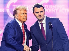 曾与小特朗普一同访问格陵兰岛，遭枪杀的特朗普政治盟友是谁？