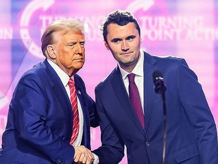 曾与小特朗普一同访问格陵兰岛，遭枪杀的特朗普政治盟友是谁？