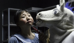 影视公司“卷”短剧：有人赚麻了，有人哭晕了