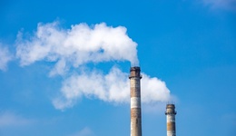 地方新闻精选 | 北京PM2.5来源中区域传输占57% 贵州“挖眼虐猫”事件系AI编造