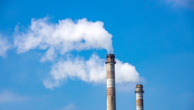 地方新闻精选 | 北京PM2.5来源中区域传输占57% 贵州“挖眼虐猫”事件系AI编造