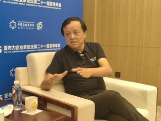 【专访】滴灌通李小加：为何选择港股上市？