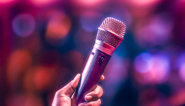 这个城市，怎么成了脱口秀的第二高地？