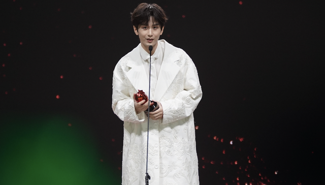 星汇天姬总裁梁婷：没赚过成毅一分钱，尹正是唯一赚钱的签约演员