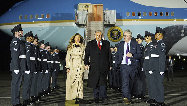 特朗普罕见两个月内二次访英，多家美国科技、金融巨头宣布对英投资