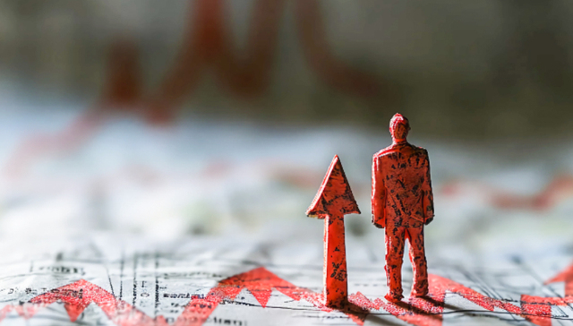 中芯国际A股总市值突破1万亿元，日内涨超5%