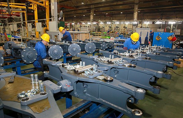 安徽合力拟关联交易收购江淮重工51%股权，交易价格2.74亿元