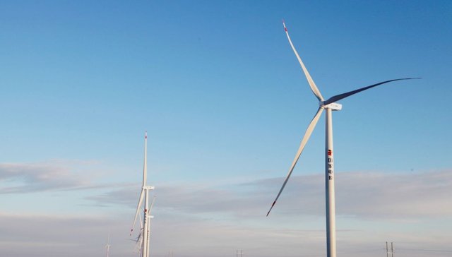 新疆成能源巨头必争地，国家电投落子1700万千瓦装机