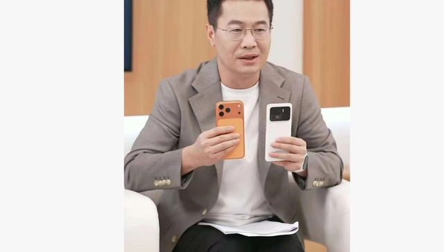 卢伟冰直播回应小米17系列命名：没有蹭苹果热度