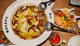 太二自救：关低效店、拓三大单品