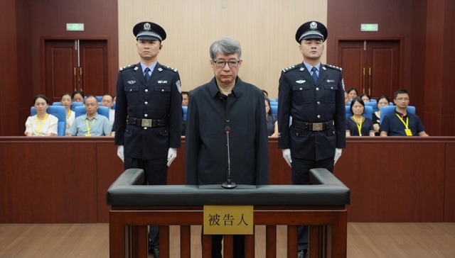 江西省政协原副主席胡强被判13年：受贿6517万，曾陷“周公子”炫富风波