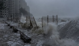 臺(tái)風(fēng)“樺加沙”預(yù)計(jì)今天登陸：已致臺(tái)灣14死18傷，廣東轉(zhuǎn)移超100萬人
