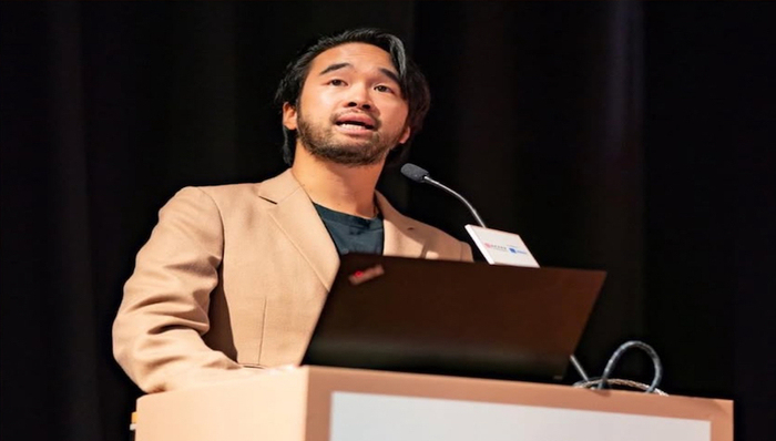 香港豪门“三代”郑志刚告别新世界后开启二次创业