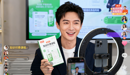 从带货到卖人脉，399元真能买到明星的朋友圈？