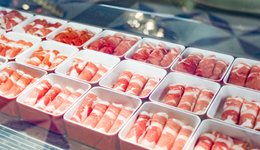 豪餐均消超600，平價套餐20多元，海底撈“既要又要”