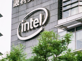 英特尔寻求苹果投资，此前已获得159亿美元投资