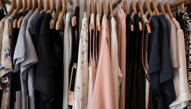 谁在京东买服饰？