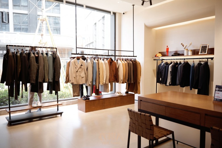 AM402597 (2) (2).jpg