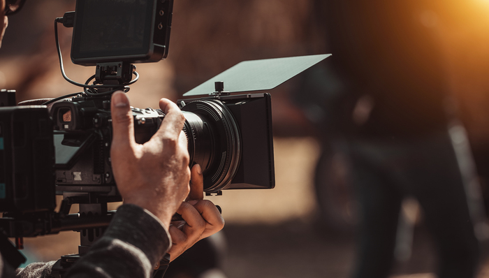 特朗普重提对海外制作电影征收100%关税，最终或转嫁给美国观众