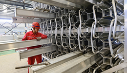 9月制造业PMI回升至49.8%，生产指数升至六个月高点