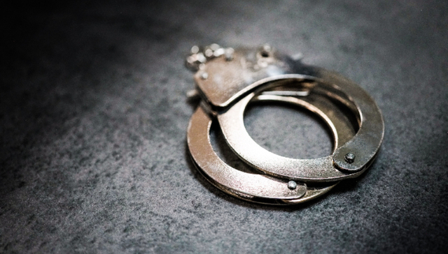 地方新闻精选 | 六盘水一城管局副局长涉犯罪被捕 男子虚构“短剧导演熬夜猝死”被行拘