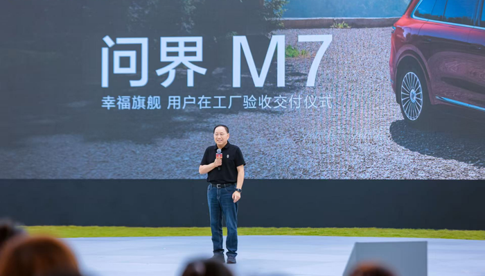 对用户，张兴海总是多做一步