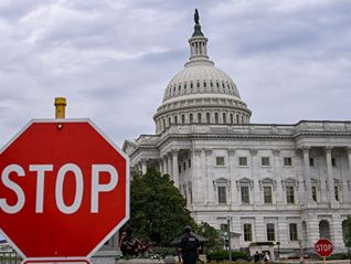 白宫正式宣布政府即将“关门”，每天约75万联邦雇员被迫休假