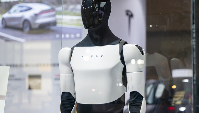 盘前机会前瞻|特斯拉第三代人形机器人明年量产！这几家公司与特斯拉深度合作值得关注（附概念股）