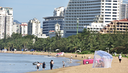 发展低空旅游，逐步放宽或取消外商投资旅游业限制，海南自贸港旅游条例通过审议