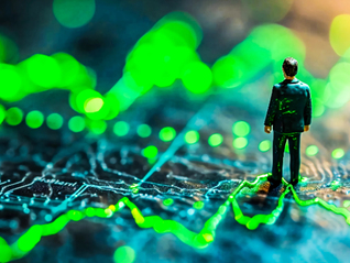 美股三大股指集体大跌，英伟达市值一夜蒸发超1.6万亿元