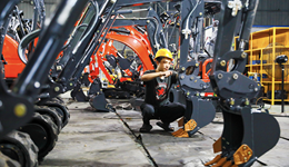 9月挖掘机销量同比大涨25.4%，内外需共振下景气度有望延续