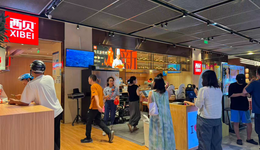 西贝跌倒，老乡鸡吃饱：安徽新消费，追上来了