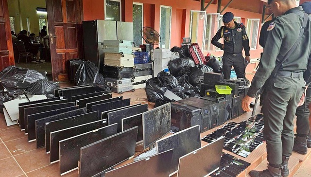 6名中国人涉嫌贩卖同胞被柬埔寨警方抓获，18名中国籍电诈嫌犯落网