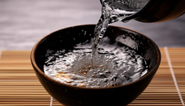 “金九银十”上新潮，酒企的焦虑与野心