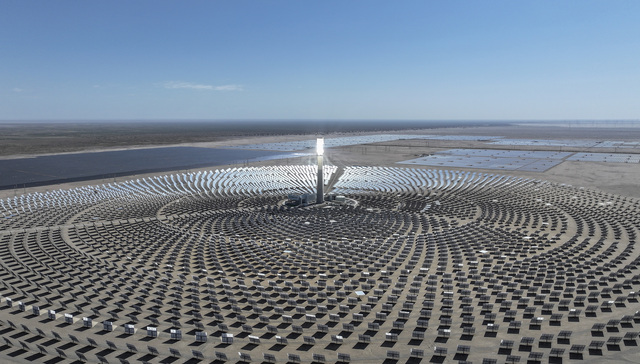 全球单机规模最大光热发电项目开工，背后这家公司正在冲刺港交所