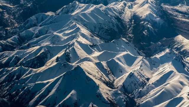 日喀则通报蔡国强烟花秀调查结果：破坏草原面积15.29亩，县委书记等多人被免职