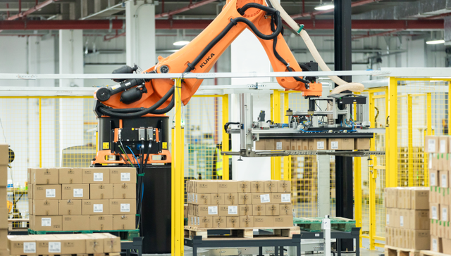 欧莱雅迎战双十一，苏州智能物流枢纽每小时峰值打包7000单