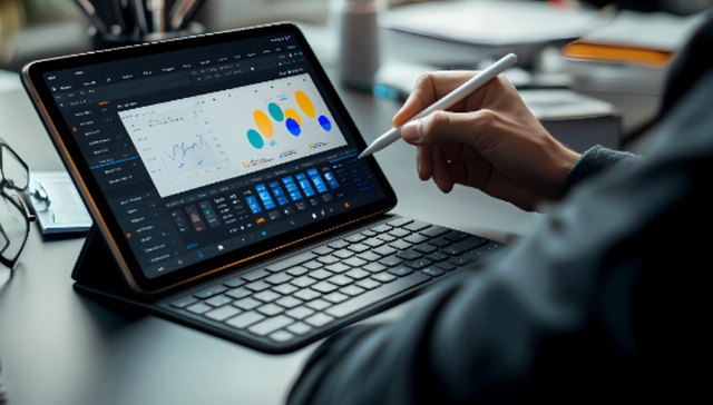 【财富周刊】银行密集提示黄金市场风险，多只基金调整风险等级