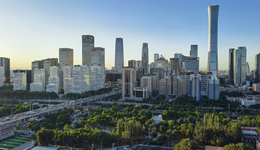 稳经济政策举措接续发力，前三季度中国GDP同比增长5.2%