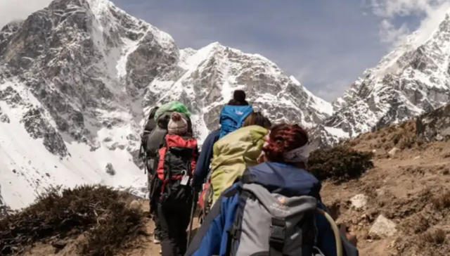 户外竞技,徒步,年轻人,