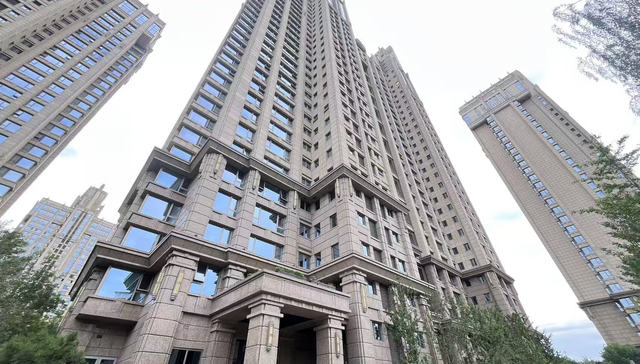 北京4套顶豪法拍房成交，富豪们开始抢房了？