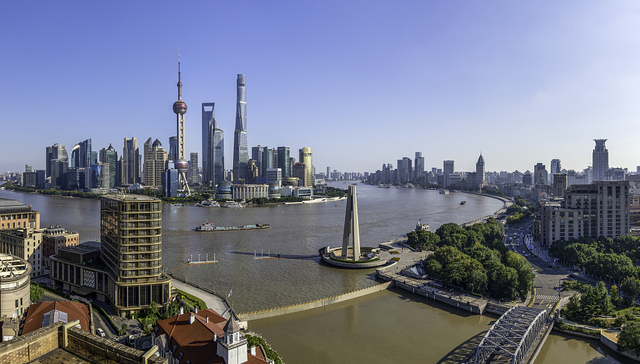 六问上海经济：前三季度5.5%的成色如何看？