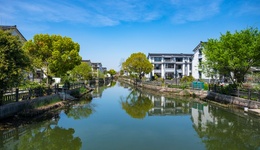 中央提出“十五五”推動(dòng)農(nóng)村基本具備現(xiàn)代生活條件，如何實(shí)現(xiàn)？