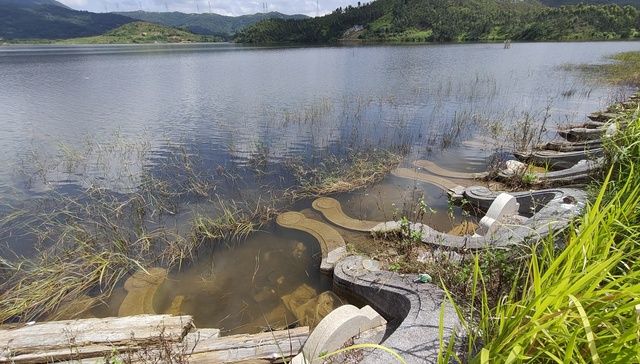 法治面｜“坟爷”涉案十多年，其所经营的墓园仍涉嫌违规销售？当地回应：正在搜集证据