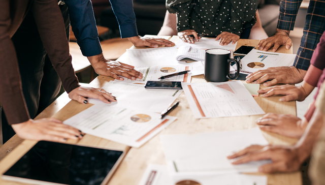 加拿大未及时撤下反美关税广告，特朗普威胁加征10%关税